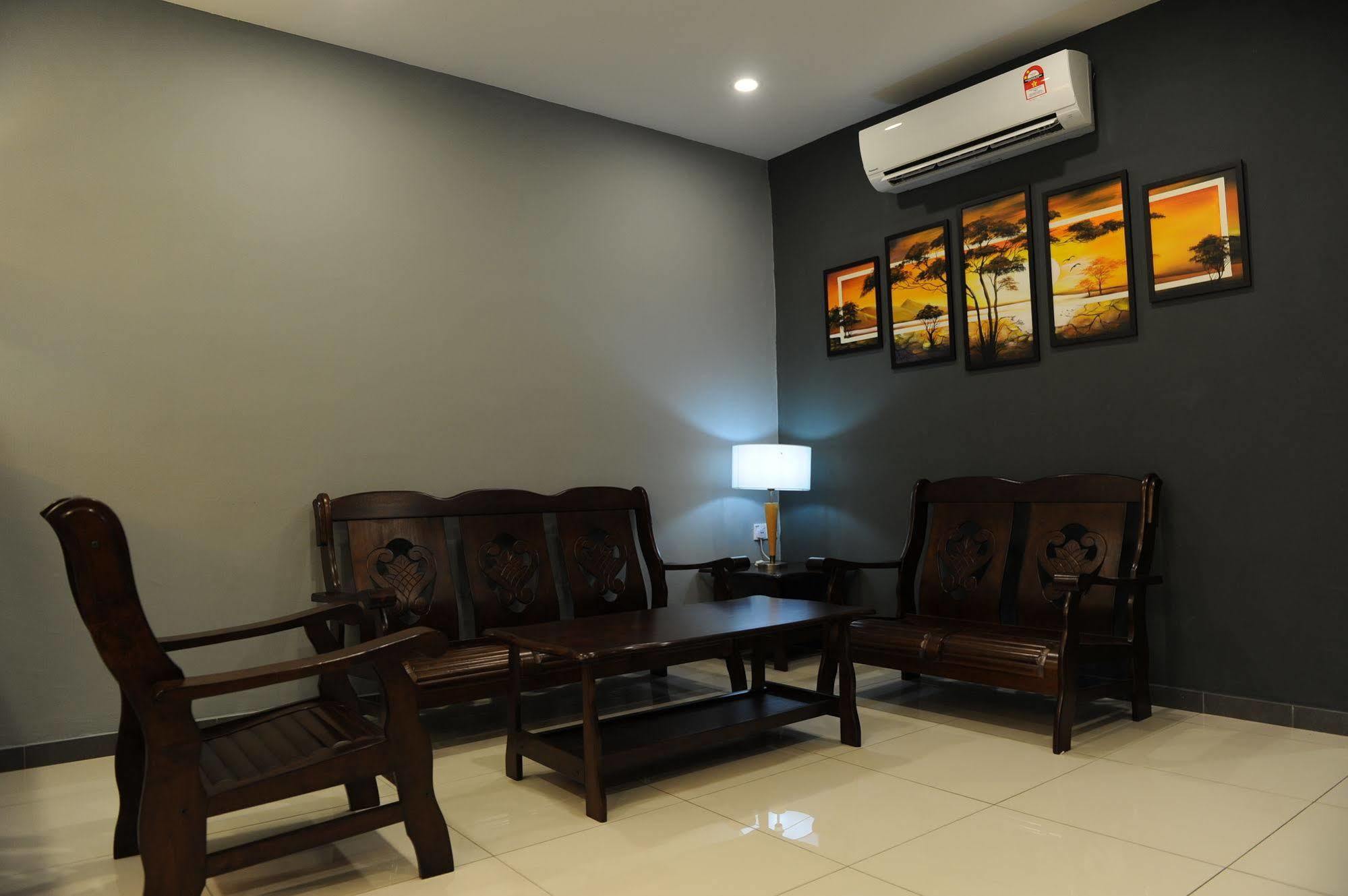 Kuok Pin Hotel Kuching Zewnętrze zdjęcie